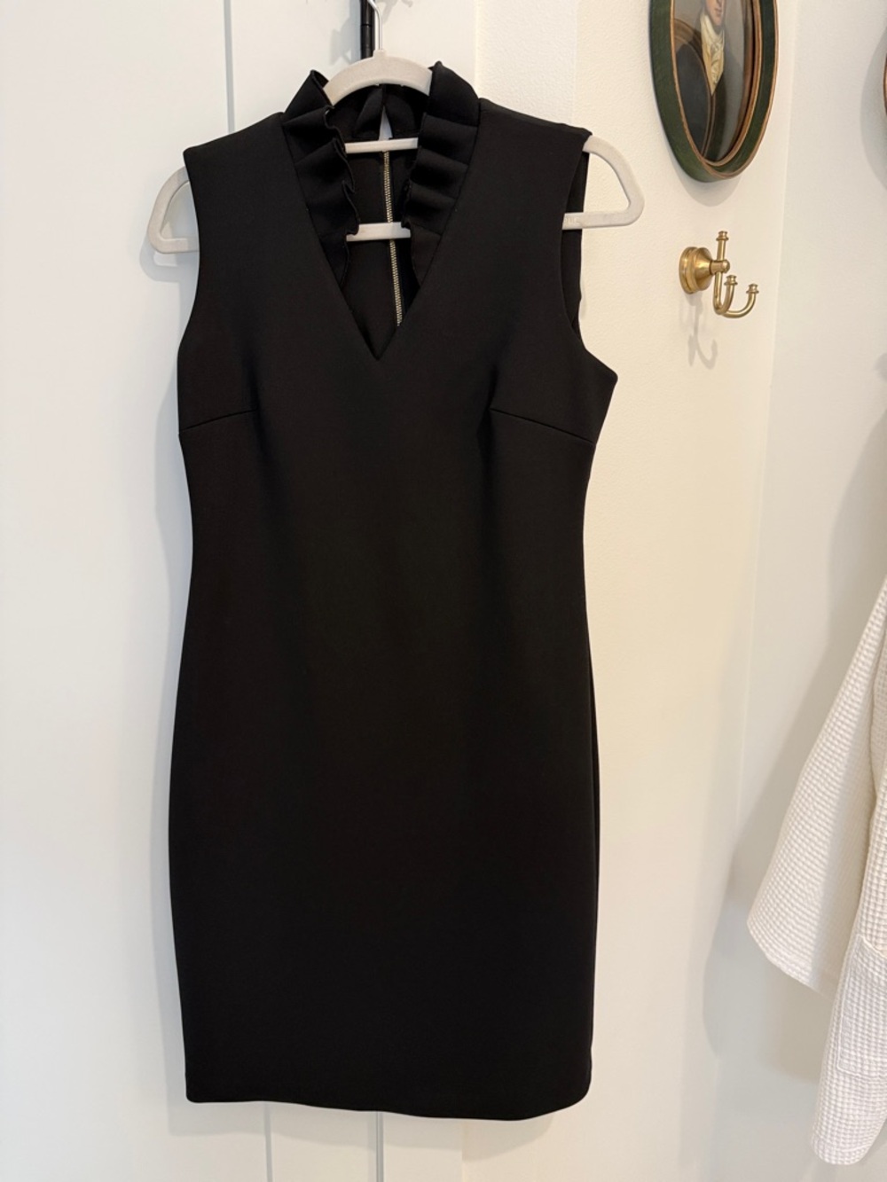 Calvin Klein Classic Black Sleeveless V-Neck Dress with Ruffle Collar